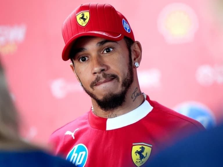 路易斯·漢米爾頓 Lewis Hamilton 亞塞拜然站排位賽僅第6！怒轟法拉利臨時變陣害他沒拖曳氣流，賽前更遭裁判警告！
