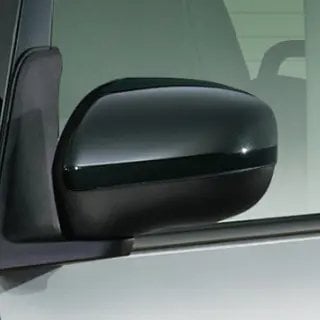 日本大發 Tanto 推出黑色特仕車!年輕夫妻、單身女性狂買,經銷商曝銷售秘辛