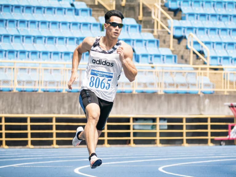 名古屋亞運男子4x100接力奪銀！楊俊瀚38秒32飆出全國新猷，相隔16年重返頒獎台