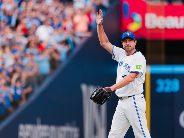 薛澤 Max Scherzer 生涯最終戰狂飆114球！42歲老將硬逼總教練收回換投手勢 全場起立致敬
