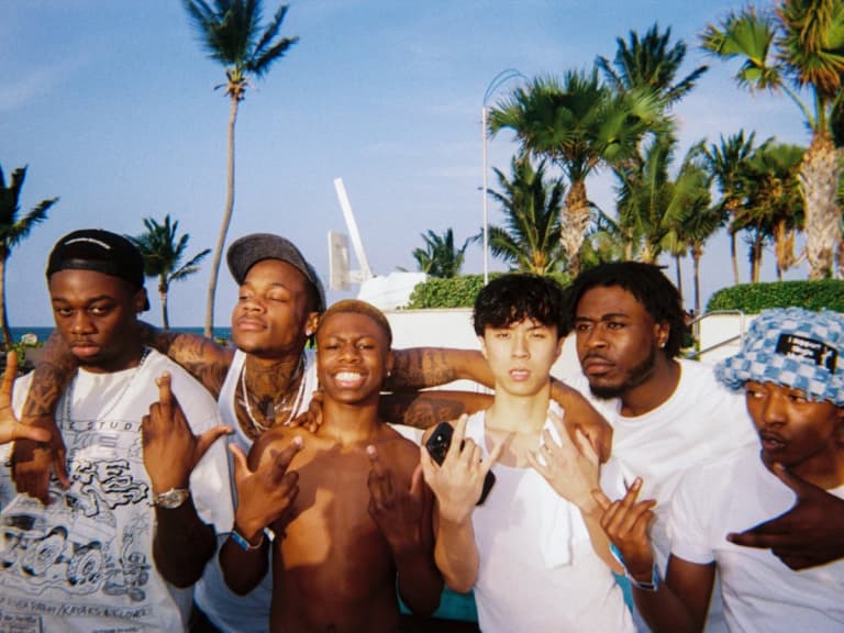 Kai Cenat 身邊團體爆內鬨？Reggie 宣布離開 Clover Boys，點名 Ray 只在乎錢、RaKai 只想追求流量名聲！
