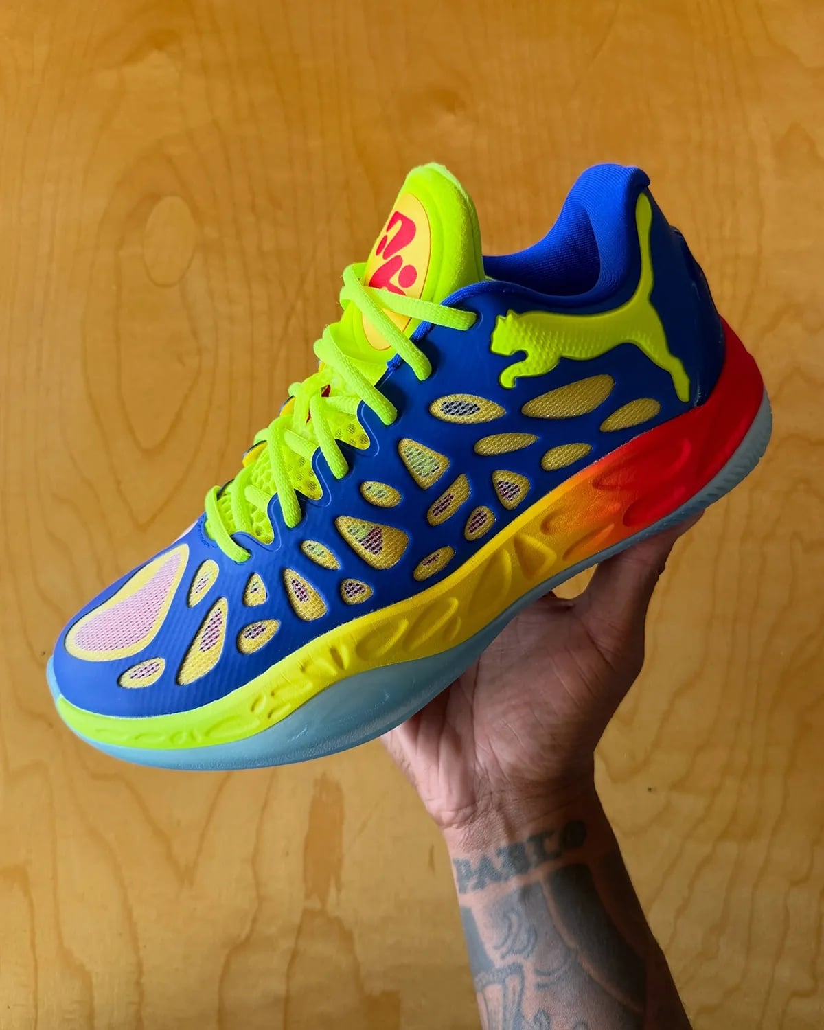 PUMA Hali 2 正式曝光！Haliburton 二代簽名戰靴登場、首發配色「Thermal Vision」搶先看！