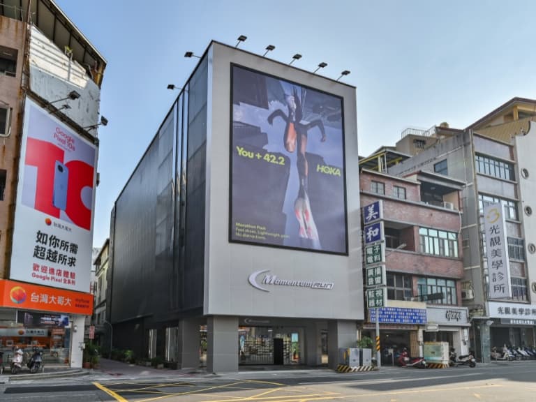 摩曼頓MOMENTUM RUN跑步體驗店登場！跨品牌跑鞋矩陣×3D足測×品牌試跑⋯服務一次搞定！