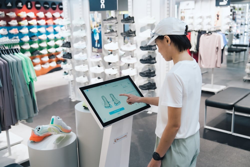 摩曼頓MOMENTUM RUN跑步體驗店登場!跨品牌跑鞋矩陣×3D足測×品牌試跑⋯服務一次搞定!