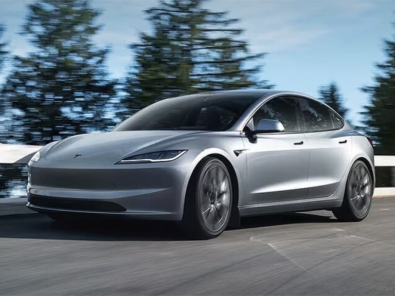 特斯拉 Tesla Model 3 終於補上 V2L 外接供電！4 國搶先用，美國、台灣首波卻缺席！