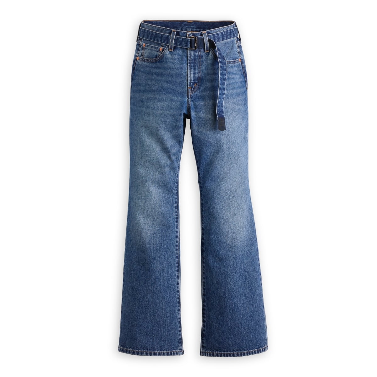 Levi’s® × sacai 三度聯手!阿部千登勢再解構丹寧經典,12 款聯名單品一次登場