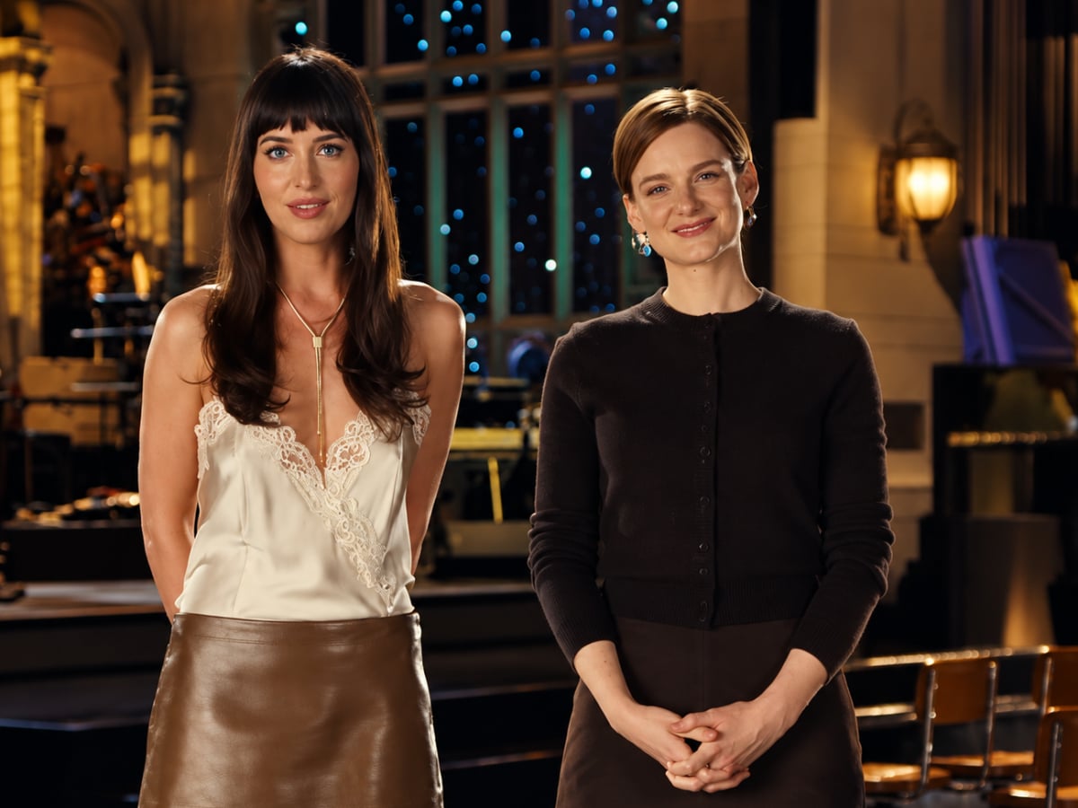 達科塔強生 Dakota Johnson 第3度主持美國《週六夜現場》！生日當天登台成史上第6人！