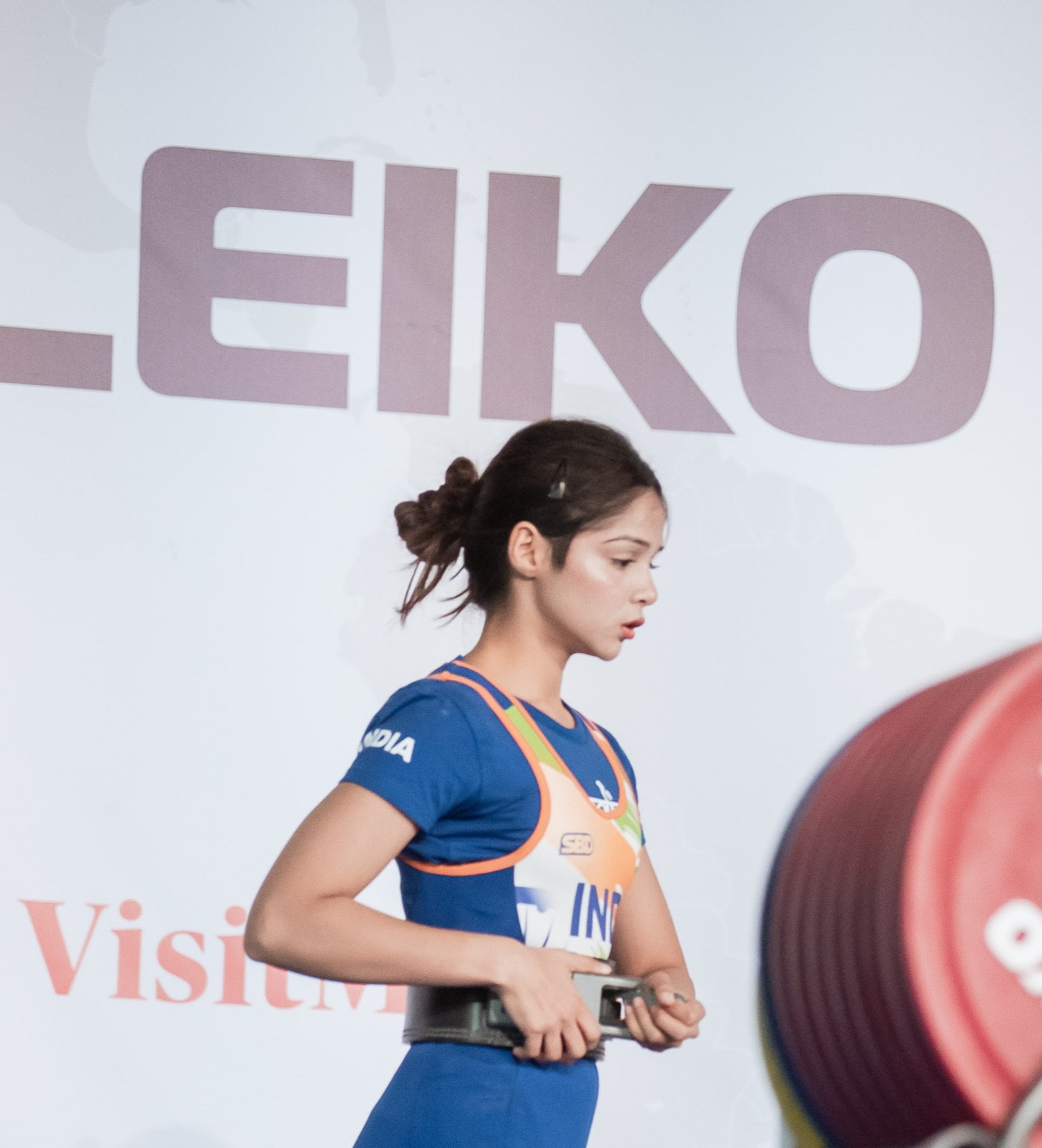 印度硬舉女選手 Keyaa Kunal Banerji 爆紅!21 歲、以 45.7公斤硬舉140公斤奪銀⋯一篇認識!