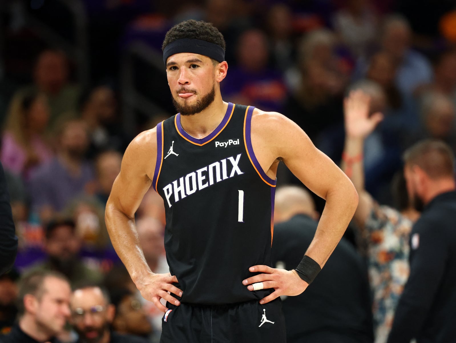 NBA／Devin Booker 挑戰「回憶殺」！10 年後仍答出菜鳥初登場 4 名先發隊友！