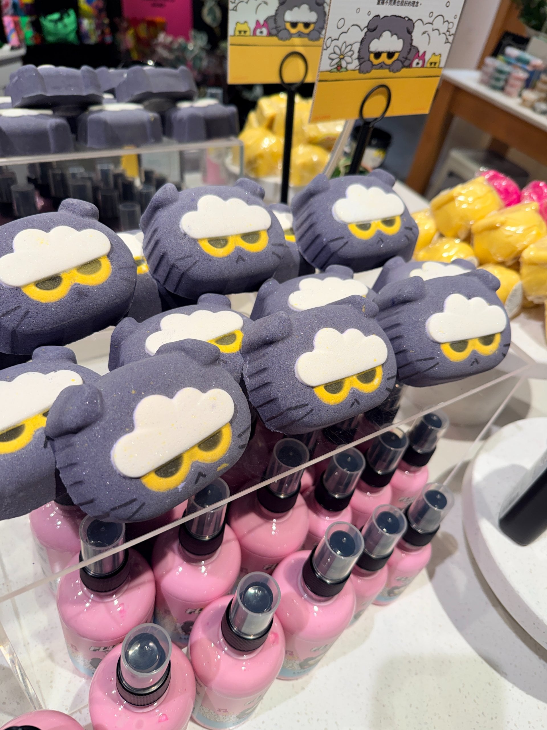 LUSH 攜手 GD 權志龍愛貓 ZO&FRIENDS 推出聯名商品!汽泡彈、免沖洗護髮噴霧、沐浴組合⋯品項一次看!
