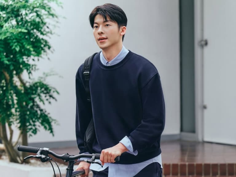 許光漢、玉澤演同款 UNIQLO：C Sweat 新品新色、價格曝光！從日韓街頭紅到明星私服，這件到底紅什麼？