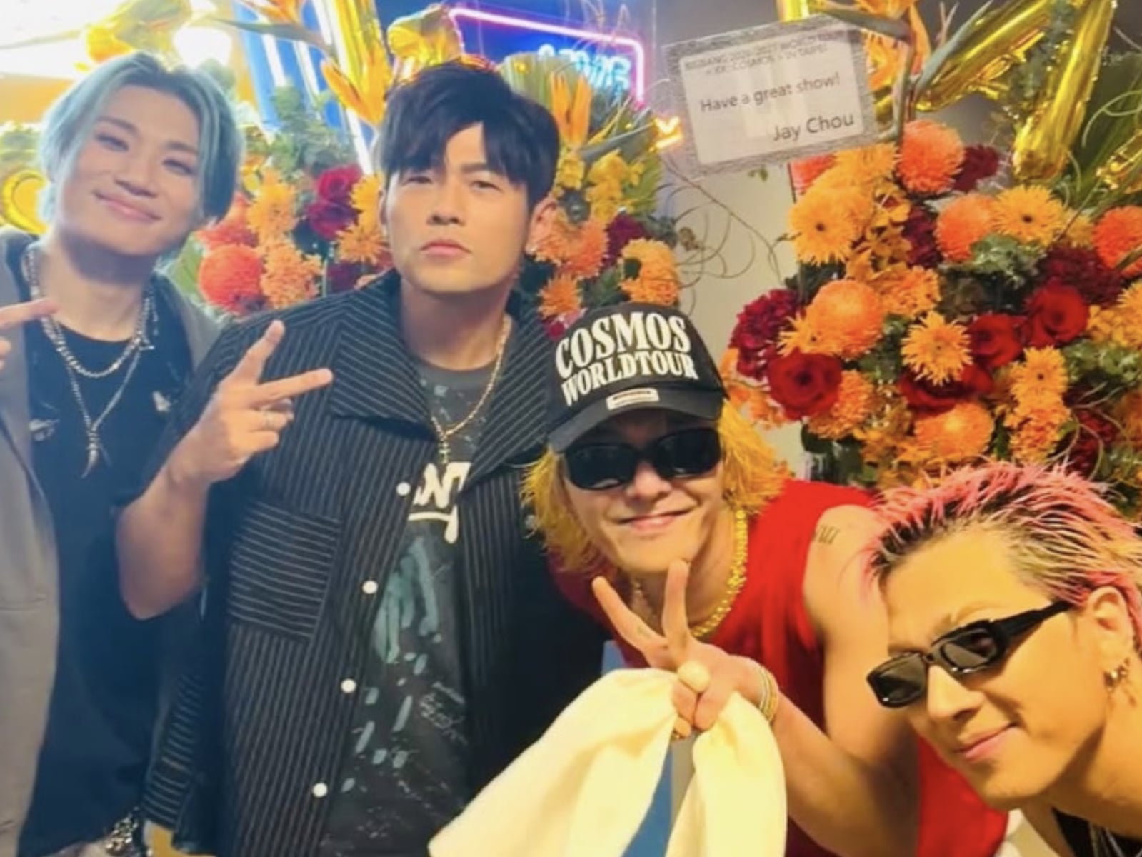 周杰倫現身 BIGBANG 台北大巨蛋演唱會！與 GD、太陽、大聲驚喜同框！