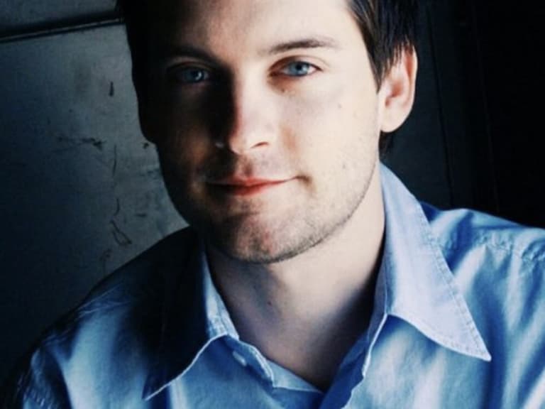 陶比麥奎爾 Tobey Maguire 主持前妻珍妮佛梅耶夏威夷婚禮！貝佐斯夫婦、李奧納多都到場！