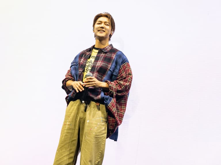 CNBLUE 姜敏赫來台大跳伍佰〈你是我的花朵〉！加碼挑戰閃身步：「不懂為什麼會有名欸！」