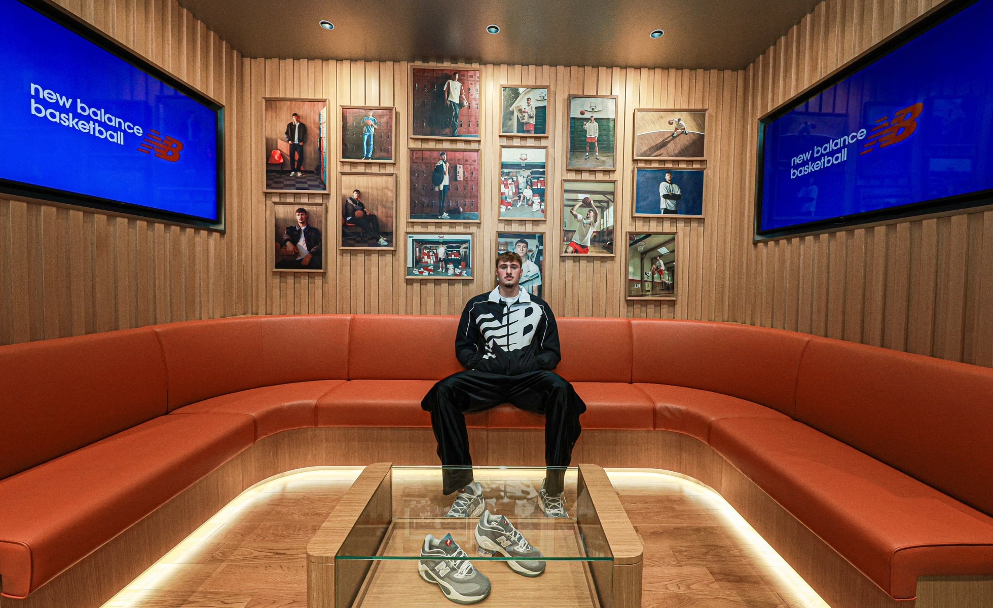 NBA 中國賽直擊|Cooper Flagg 採訪完整回顧!加入 NB 是因為家庭、透露剛學會雜耍丟球?