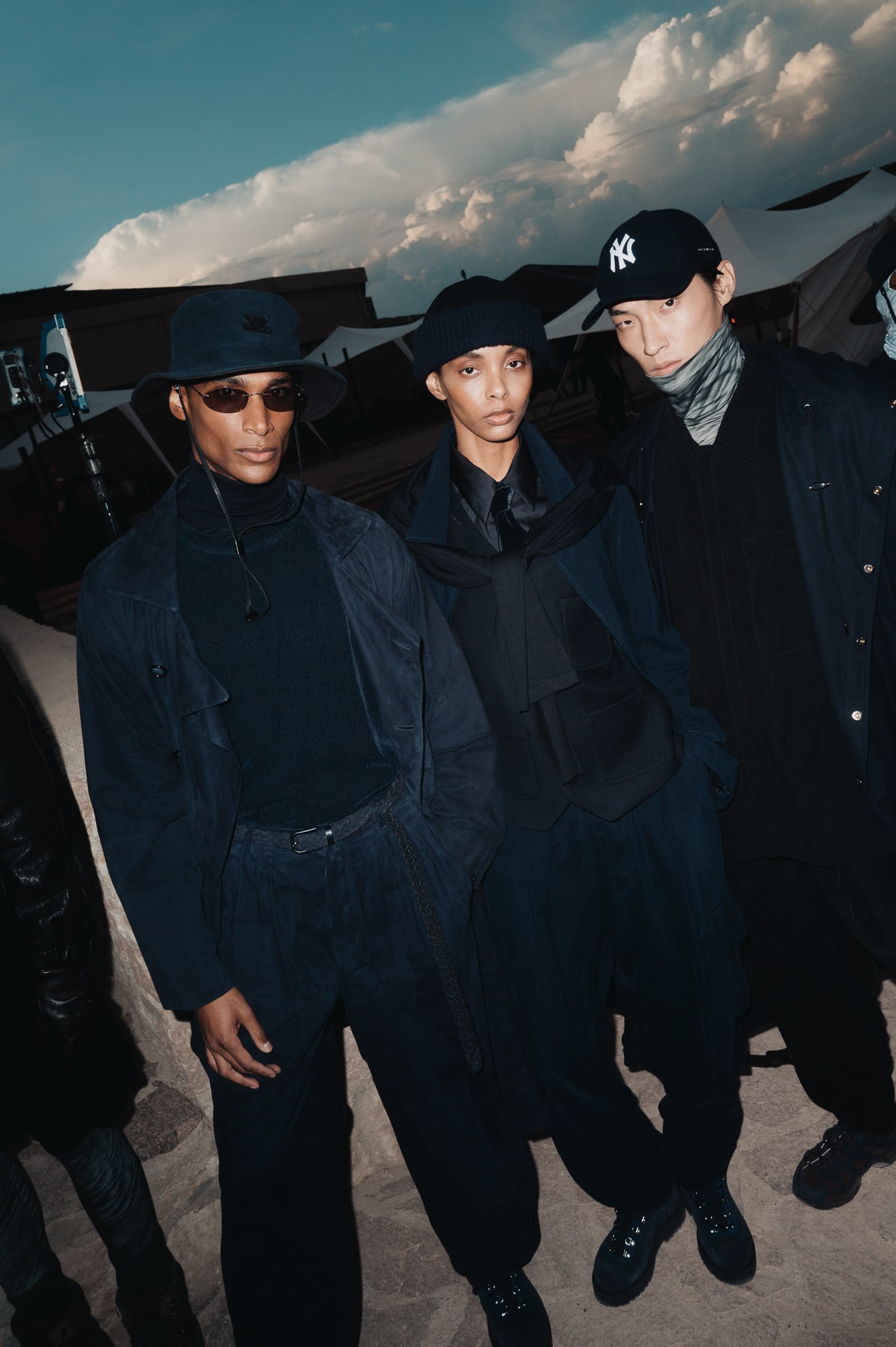 Giorgio Armani x Kith 再度攜手!「Dreams of the Dune 沙丘夢境」把義式剪裁帶進摩洛哥沙漠