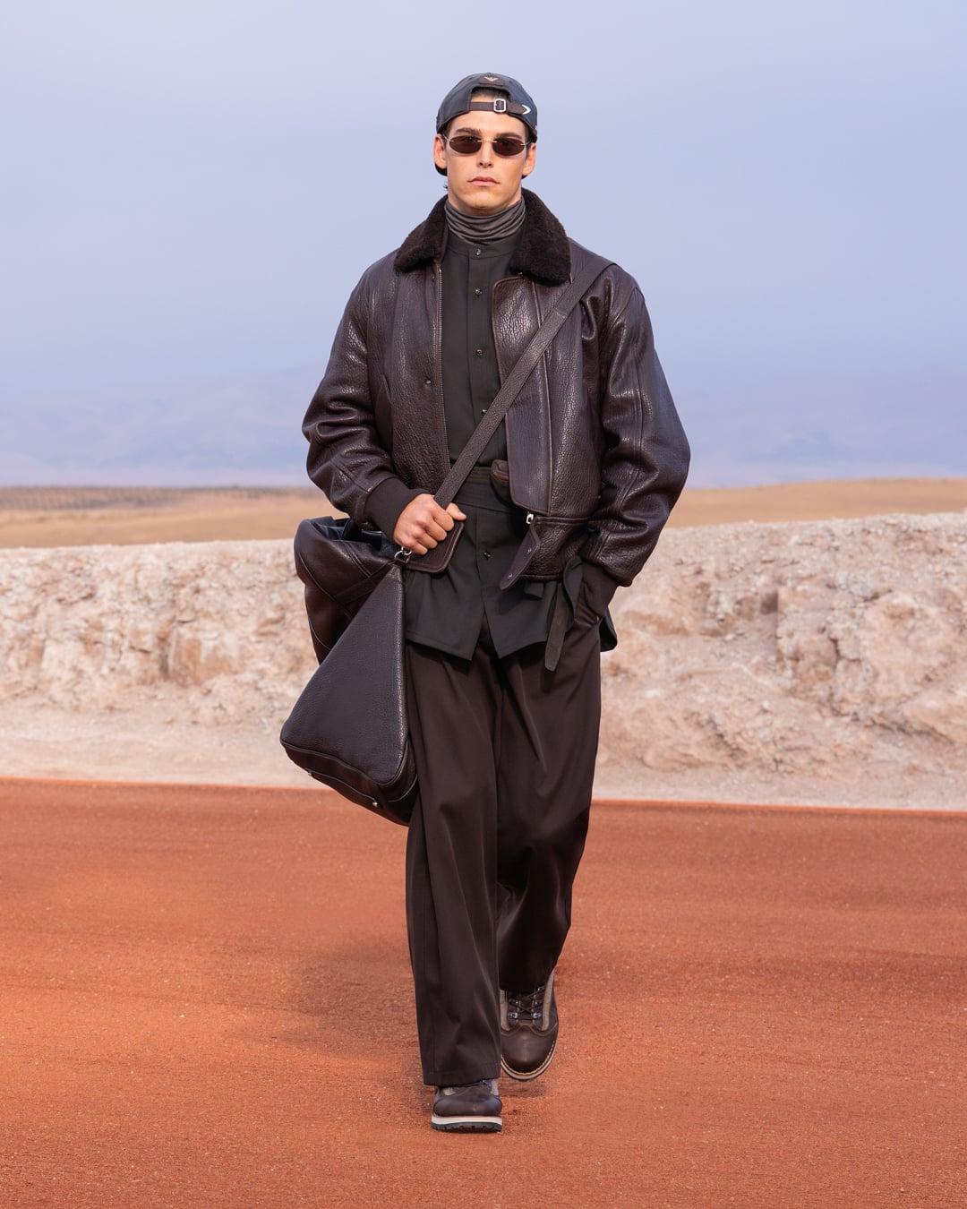 Giorgio Armani x Kith 再度攜手!「Dreams of the Dune 沙丘夢境」把義式剪裁帶進摩洛哥沙漠