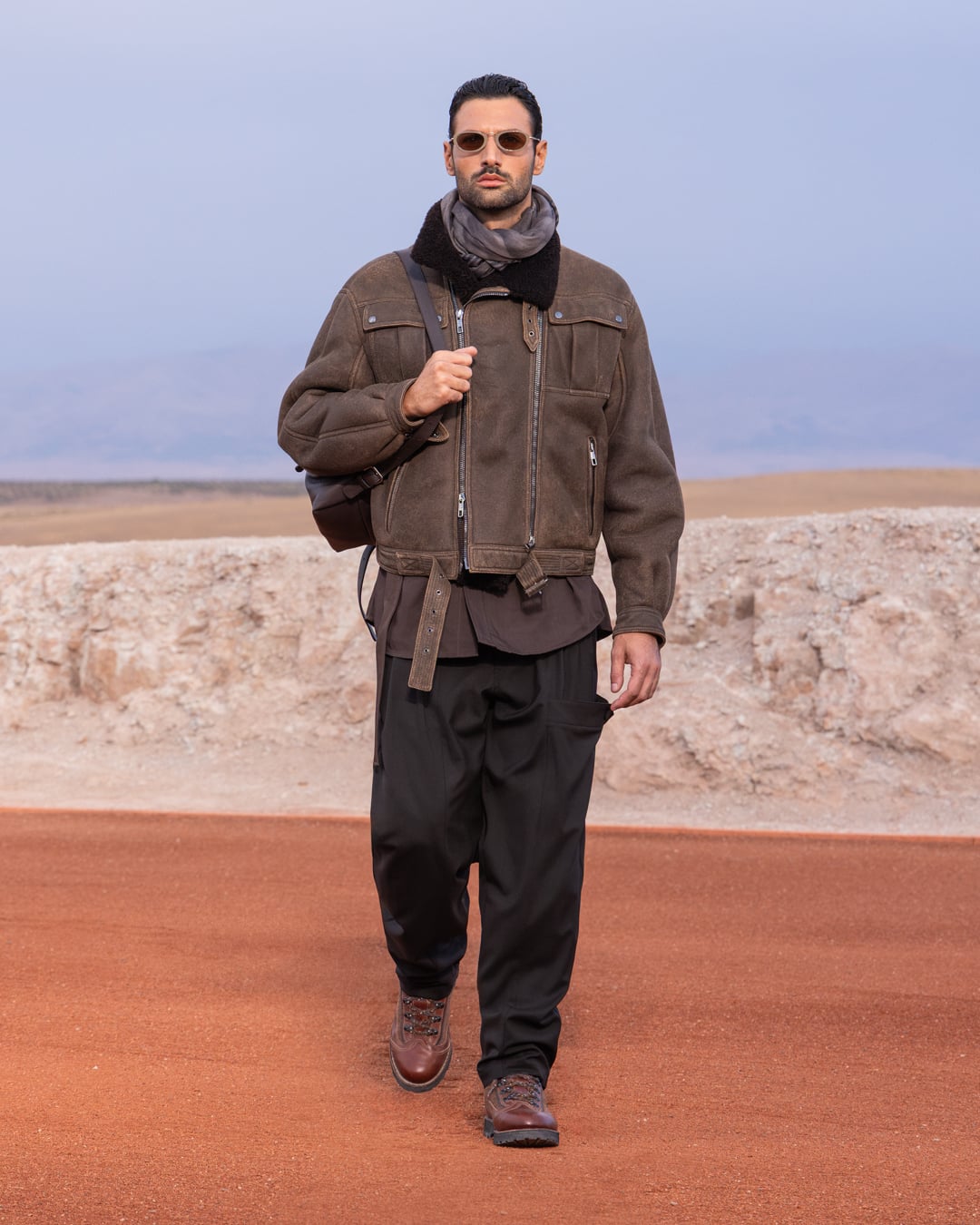 Giorgio Armani x Kith 再度攜手!「Dreams of the Dune 沙丘夢境」把義式剪裁帶進摩洛哥沙漠