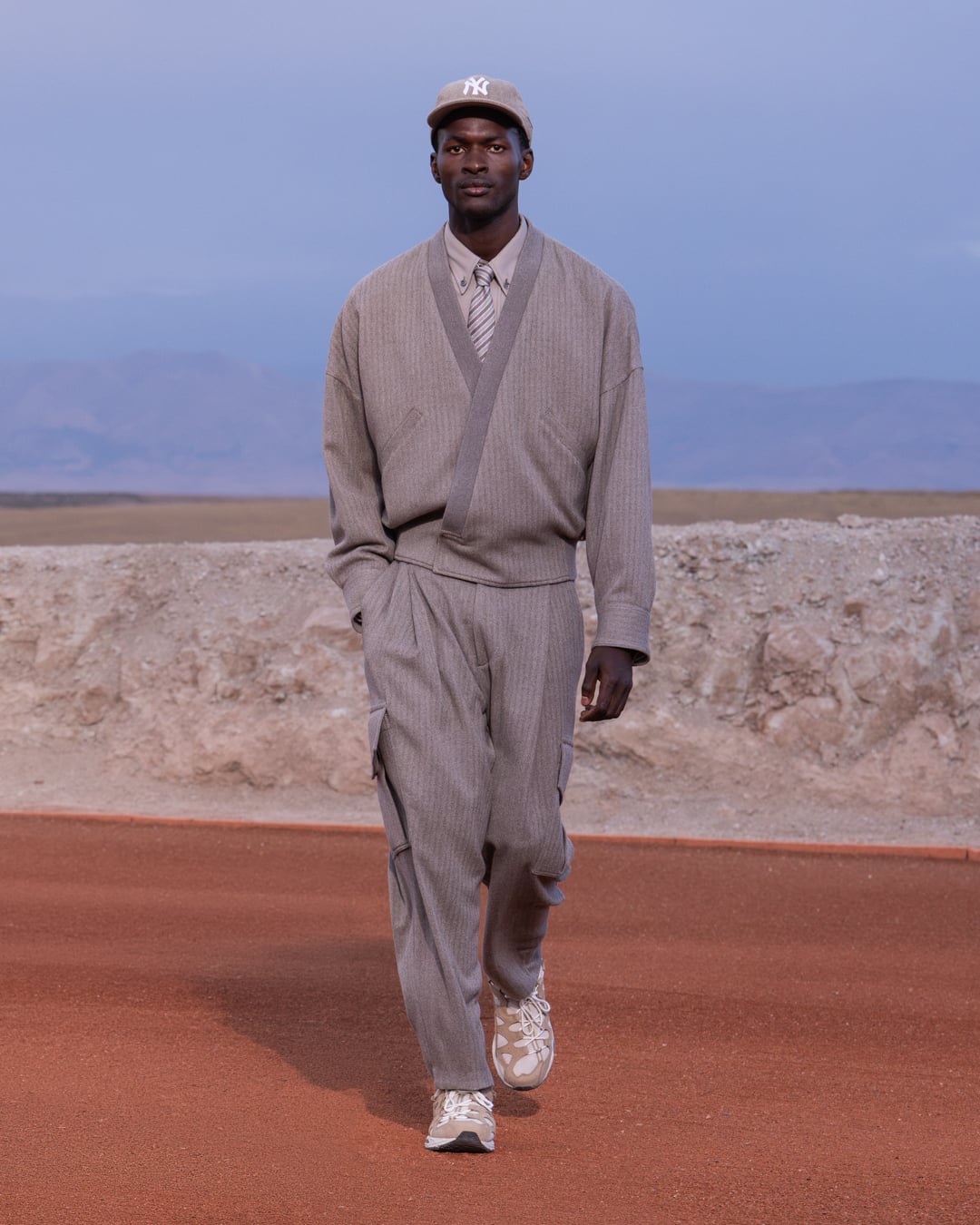 Giorgio Armani x Kith 再度攜手!「Dreams of the Dune 沙丘夢境」把義式剪裁帶進摩洛哥沙漠
