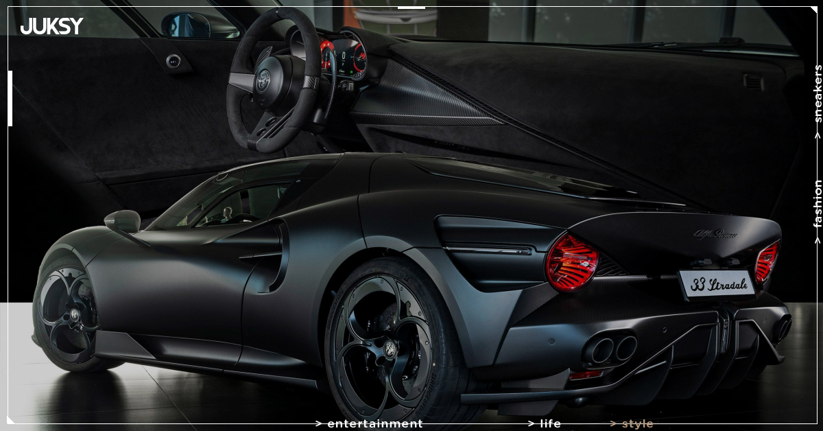 義大利 Alfa Romeo 33 Stradale「黑珍珠」限量版曝光！蝙蝠車既視感 車主專屬座椅全客製