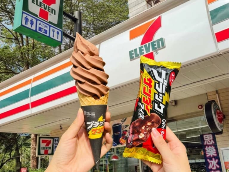 7-11 X 黑雷神巧克力霜淇淋開賣！6 款麵包甜點、售價、優惠活動一次看！