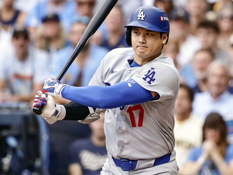 MLB／大谷翔平季後賽 19 打數僅 3 安！罕見擺出突襲短打姿勢，球評：「他真的很想贏！」