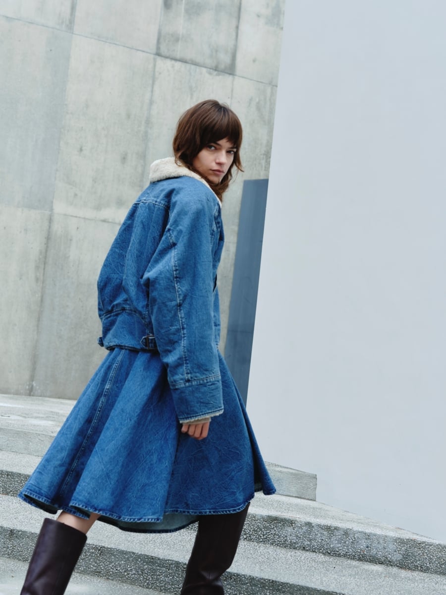 Levi’s® Blue Tab™ 2026 秋冬系列登場!從日本丹寧出發,加入義大利皮革、喀什米爾打造高端衣櫥