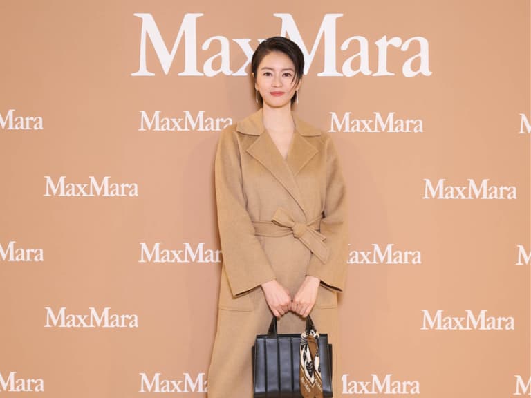 2026 秋冬流行穿搭新品推薦！梁詠琪現身 Max Mara 開金嗓唱〈短髮〉掀回憶殺⋯最新時尚趨勢與品牌話題一次看！