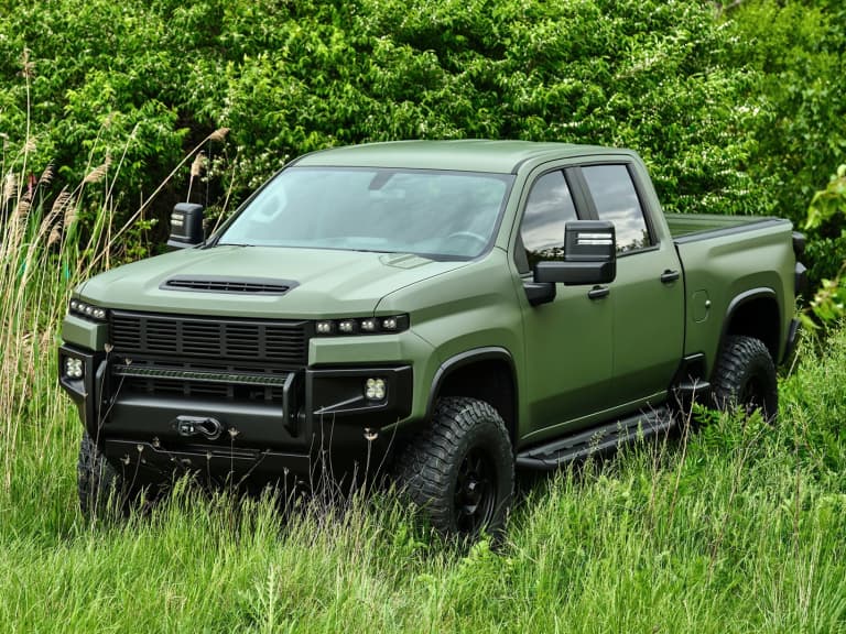 美國 GM Defense 無人駕駛軍用 Silverado 亮相！砍掉駕駛艙、2027年開測！