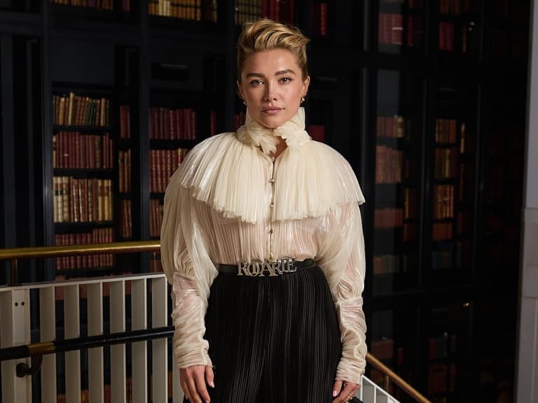 佛蘿倫絲普伊 Florence Pugh 接演奇幻改編新作！繼《伊甸園東》後再扛大樑！