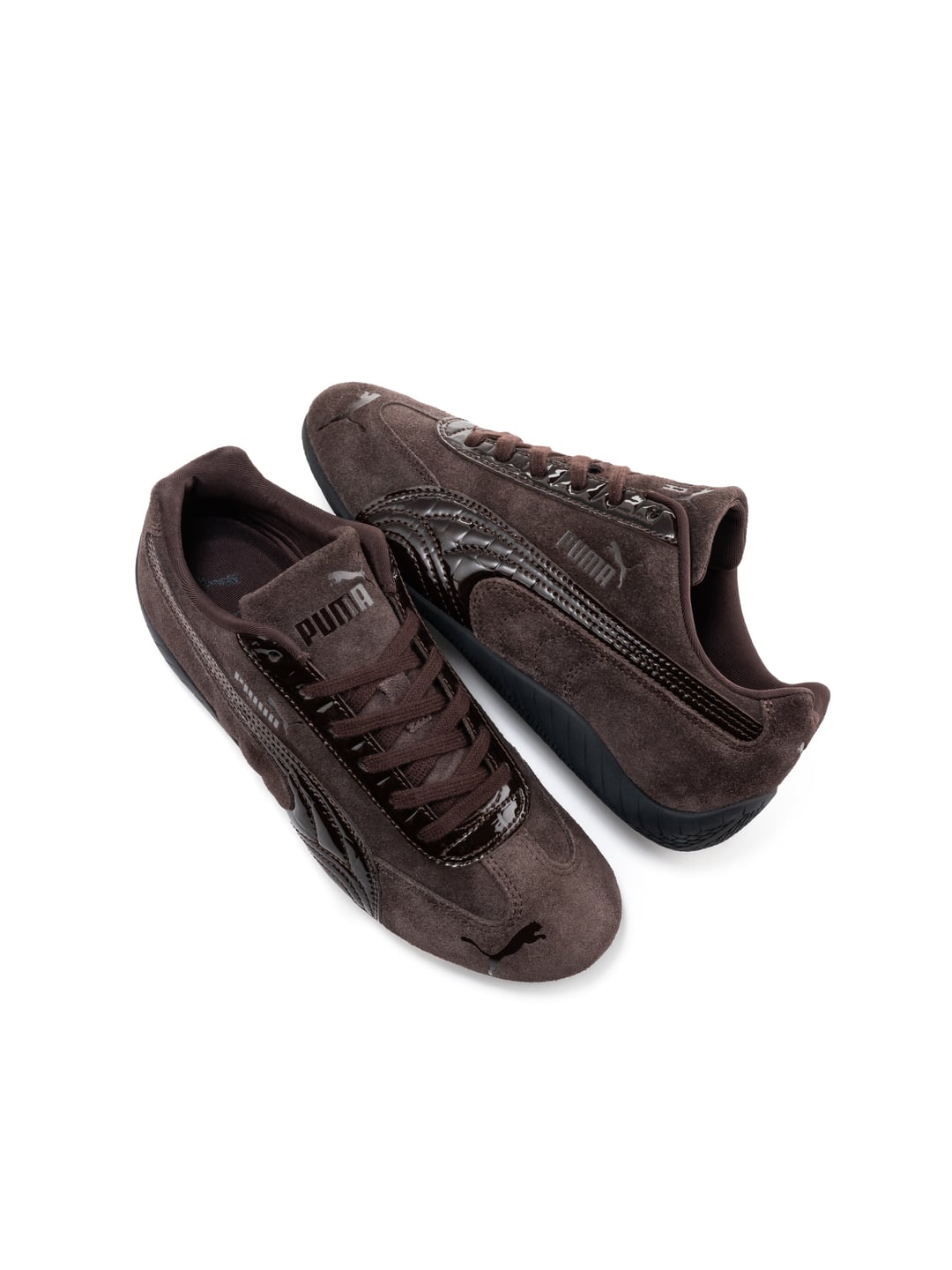 PUMA 鱷魚紋 Speedcat 曝光!ROSÉ 一身水洗牛仔示範「低調奢華」穿搭爆紅!