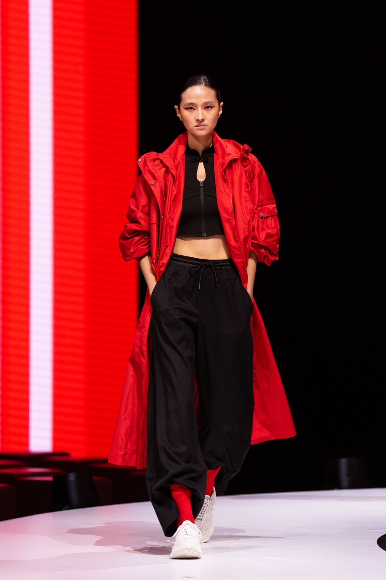 UNDER ARMOUR × Feng Chen Wang 聯名曝光!武舞交融的女性態度,年底台灣發售快看!