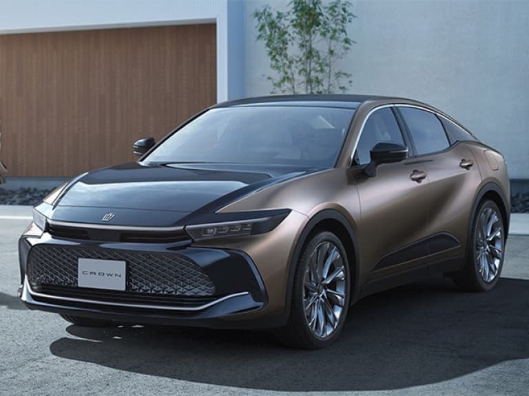 日本 Toyota Crown Sport 小改款發售！PHEV 新增入門等級、黑化規格一次看！