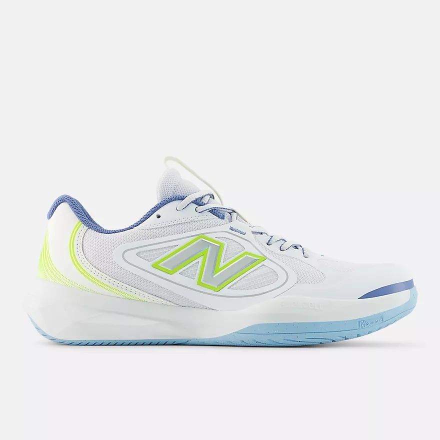 2026 匹克球鞋 10 雙推薦！挑選技巧攻略，ASICS、SKECHERS、NB⋯品牌一篇整理！