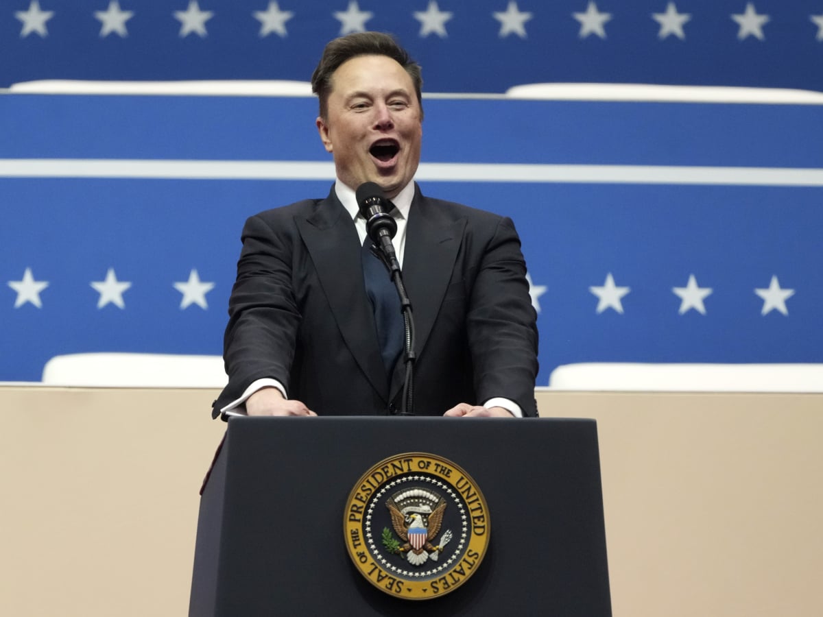 馬斯克 Elon Musk 再拋震撼彈！承諾「明年送美國每位孩子 SpaceX 股票！」