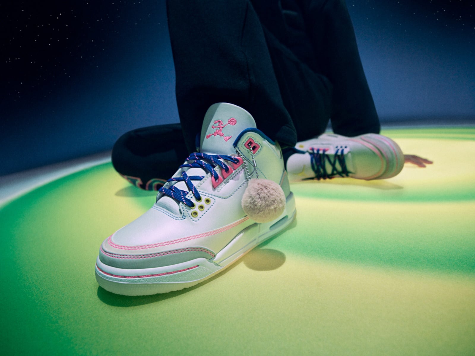 Jordan Brand《怪物奇兵》30 週年聯名系列發表!AJ11、釘鞋、服飾系列完整資訊一次看!