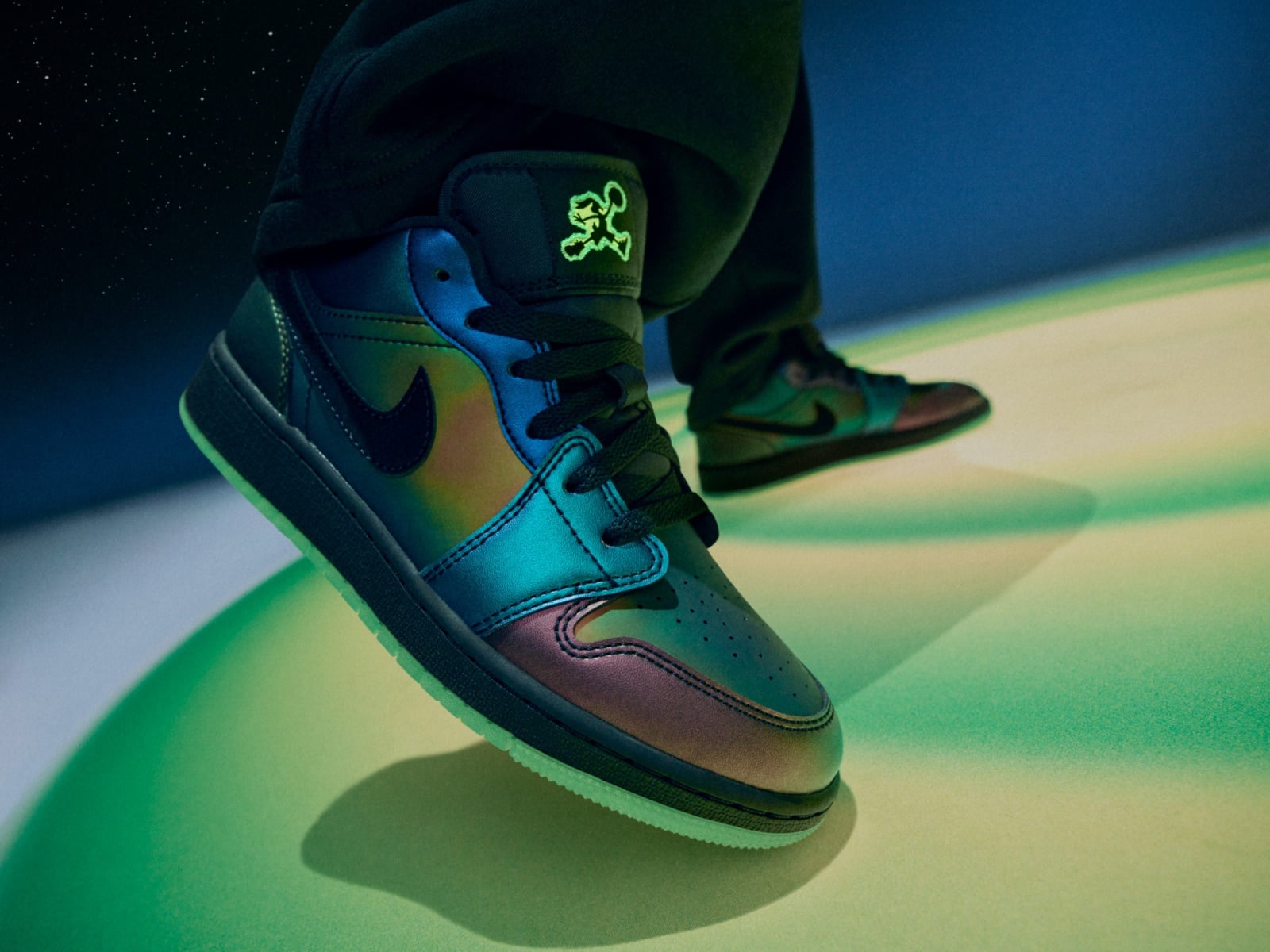 Jordan Brand《怪物奇兵》30 週年聯名系列發表!AJ11、釘鞋、服飾系列完整資訊一次看!