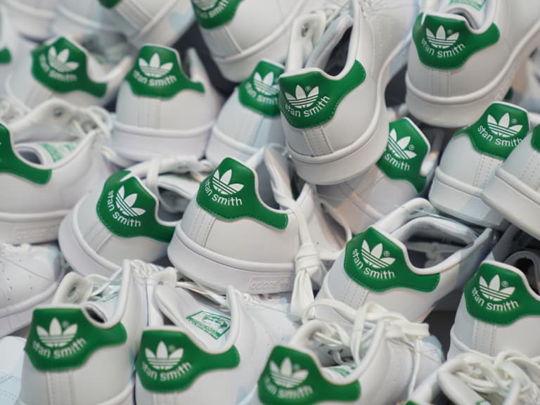 2027 話題鞋款 STAN SMITH 經典回歸！歷史、設計、款式一次看！
