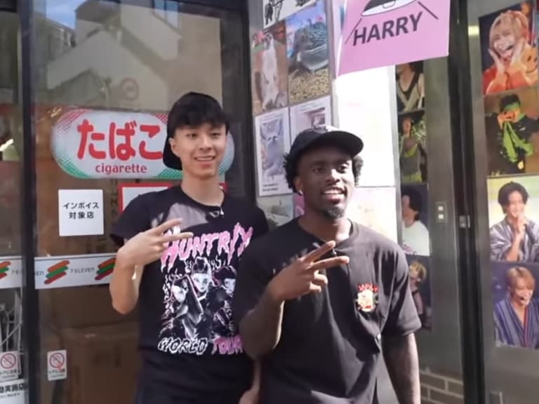 Ray、Kai Cenat 重現日本相遇名場面！網笑：「不可能連店員都還原！」
