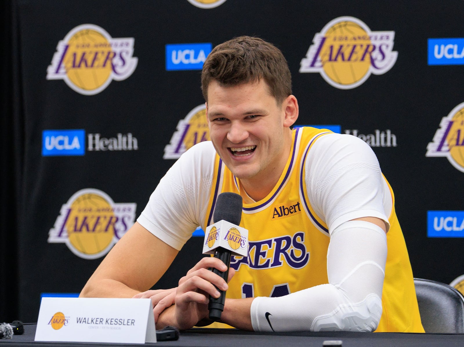 NBA／Walker Kessler 12 投 12 中狂轟 26 分！單場 10 灌寫湖人隊史紀錄，完美命中率僅次張伯倫！