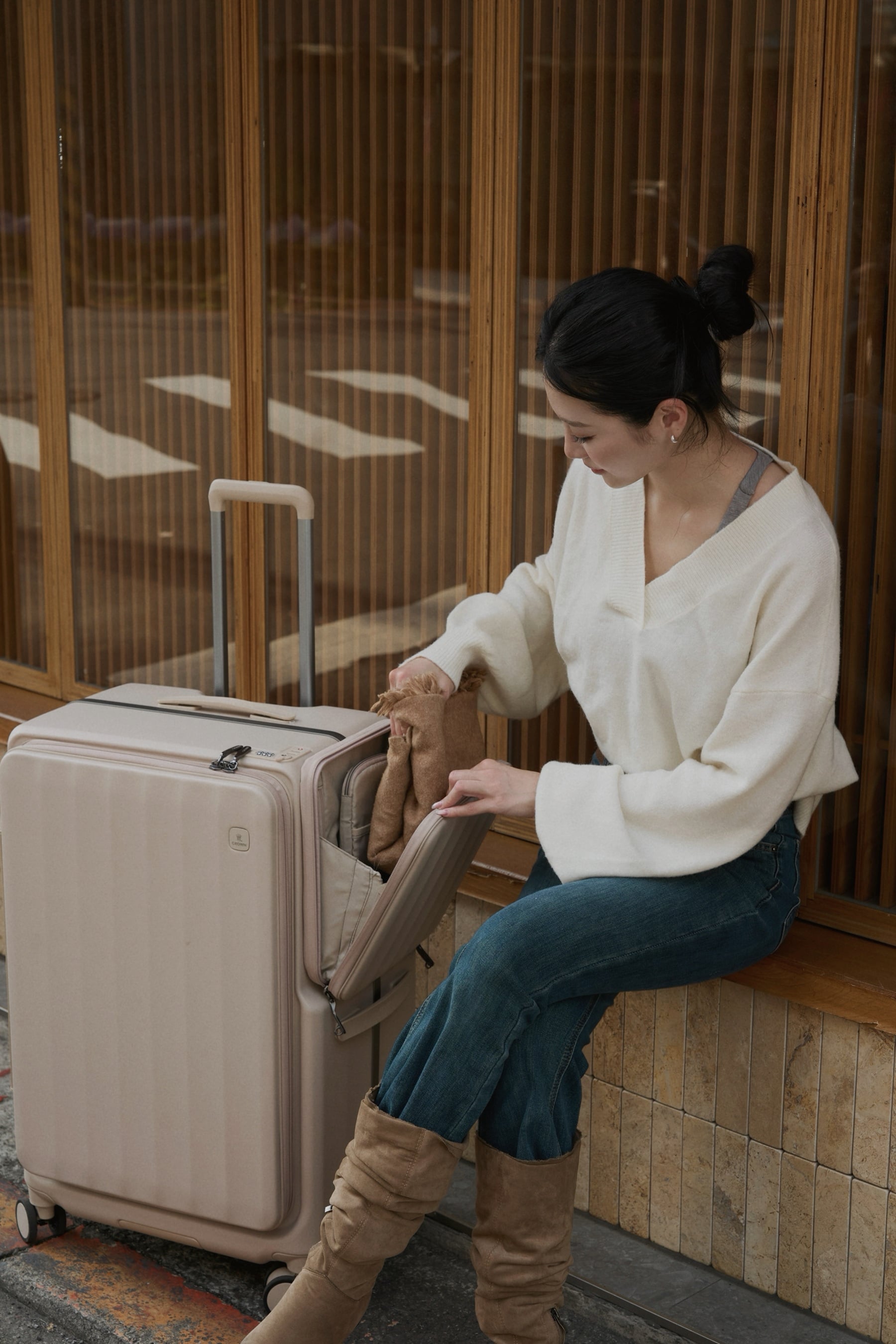 行李箱品牌推薦 10 選!RIMOWA、Samsonite 等人氣盤點,尺寸、材質 4 大挑選重點必看!