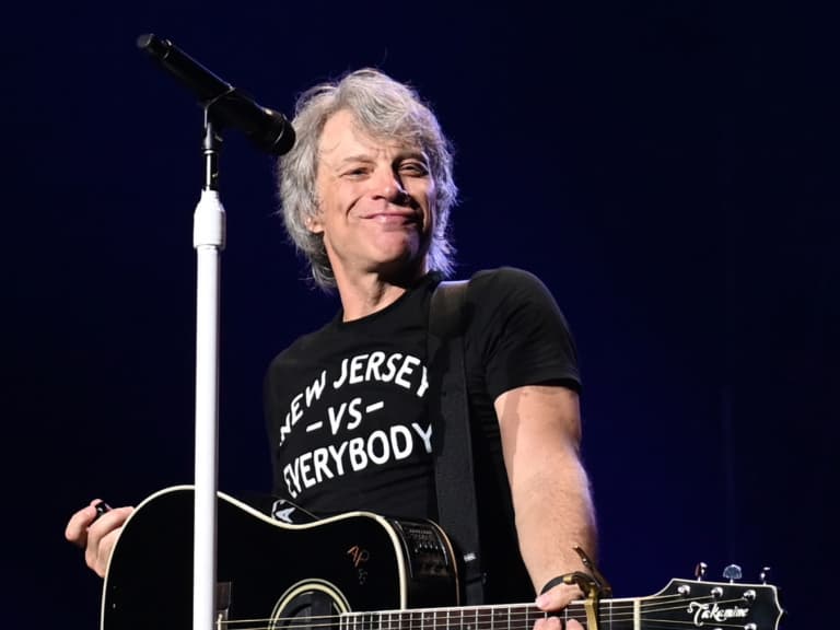 邦喬飛 Jon Bon Jovi 聲帶手術後復出親談心境！直言嗓音狀態：「非常好！」