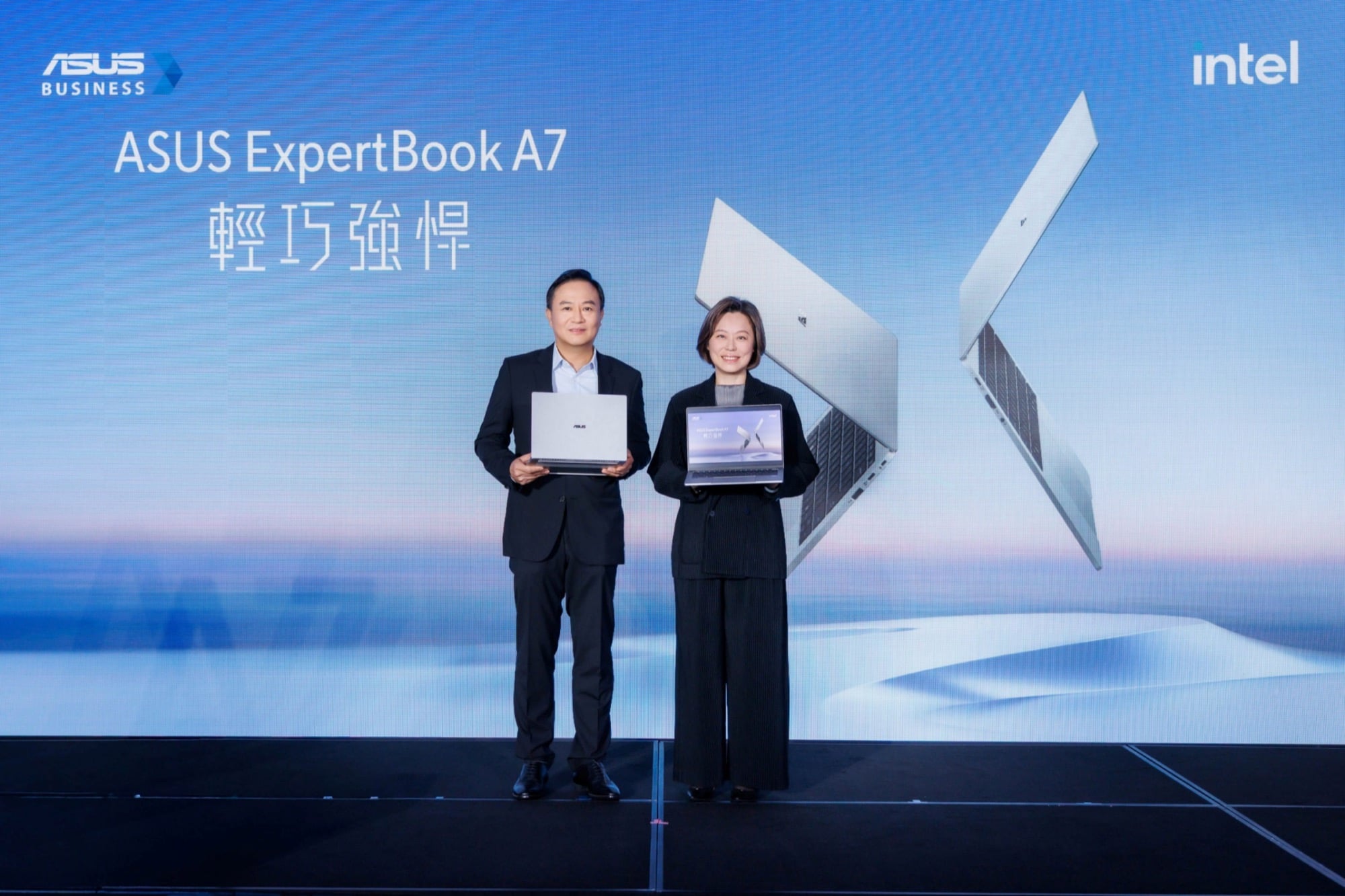 筆電被咖啡潑了還能開機?ASUS 新商用機主打 MIL-STD-810H 軍規耐操,最低 NT$44,900 起!