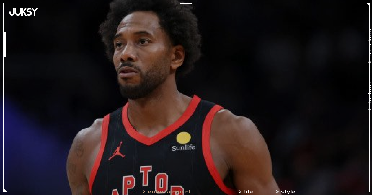 NBA/可愛 Kawhi Leonard 左膝腫脹恐缺席數週!MRI 無結構性損傷,球迷無奈:「才打兩場!」