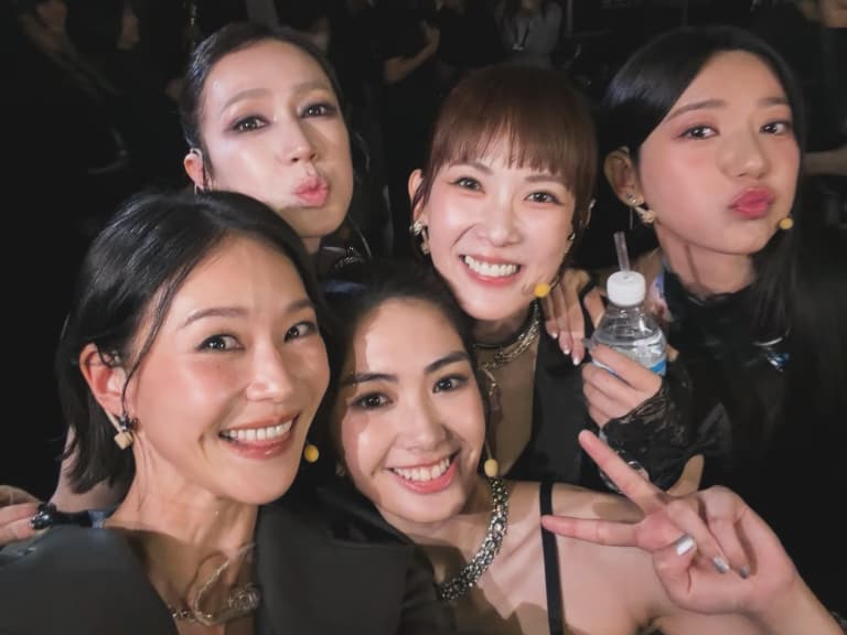 鍾瑶金鐘獎限定女團表演後回不了家！舞台妝太濃電子鎖解不開！