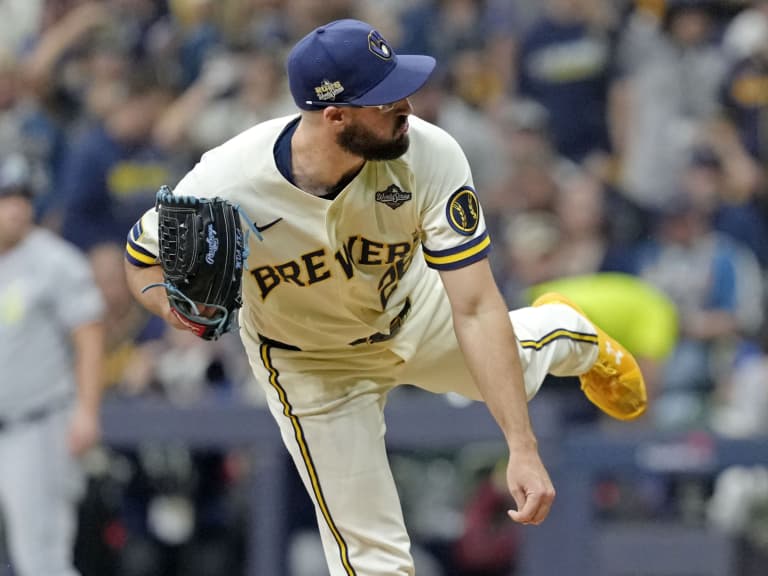 MLB／艾許比 Aaron Ashby 世界大賽連18局無失分！超越米勒 Andrew Miller 寫下後援投手季後賽新紀錄！