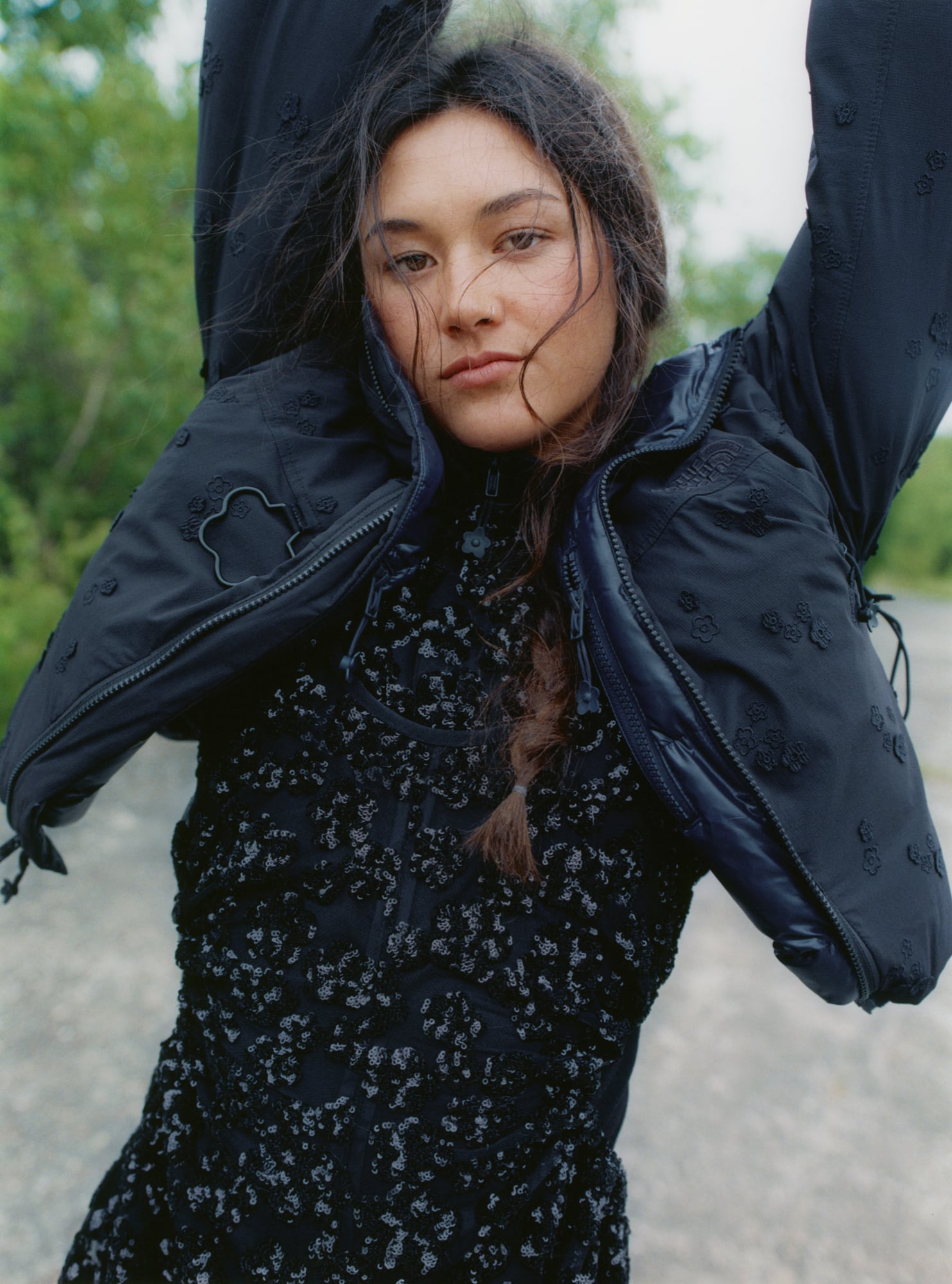 The North Face × Cecilie Bahnsen 第四度聯名來了!Nuptse 羽絨外套花卉刺繡太夢幻⋯11/5 台北 101 限定開賣!