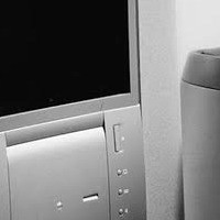 STUDIO A ×蘋果王牌設計師  強尼 艾夫作品特展   果迷秀珍藏送自傳 集歷代iPhone贈萬元