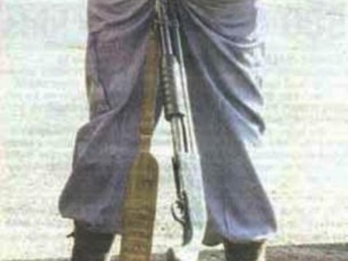 極度誇張的驚險時刻      這些人的勇氣能不佩服嗎？