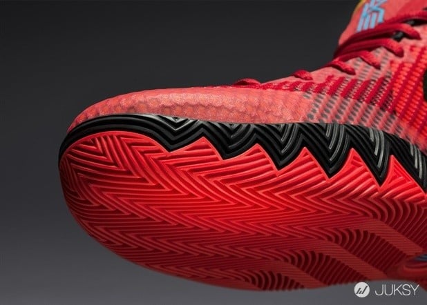 【NIKE簽名鞋】明星款添一枚!專為控球後衛Kyrie Irving的比賽需求設計!